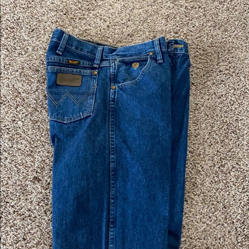 Men’s wrangler 32x38 13MGSHD